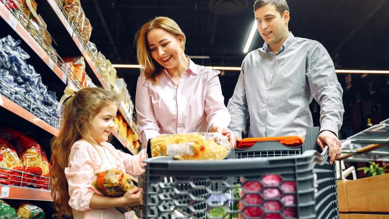 Market reyonunda tekstil ürünleri